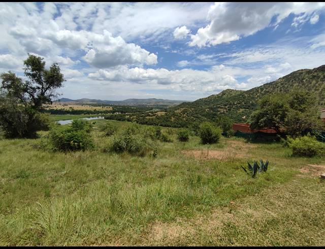 4 BEDROOM HOUSE FOR SALE IN ESTATE D' AFRIQUE